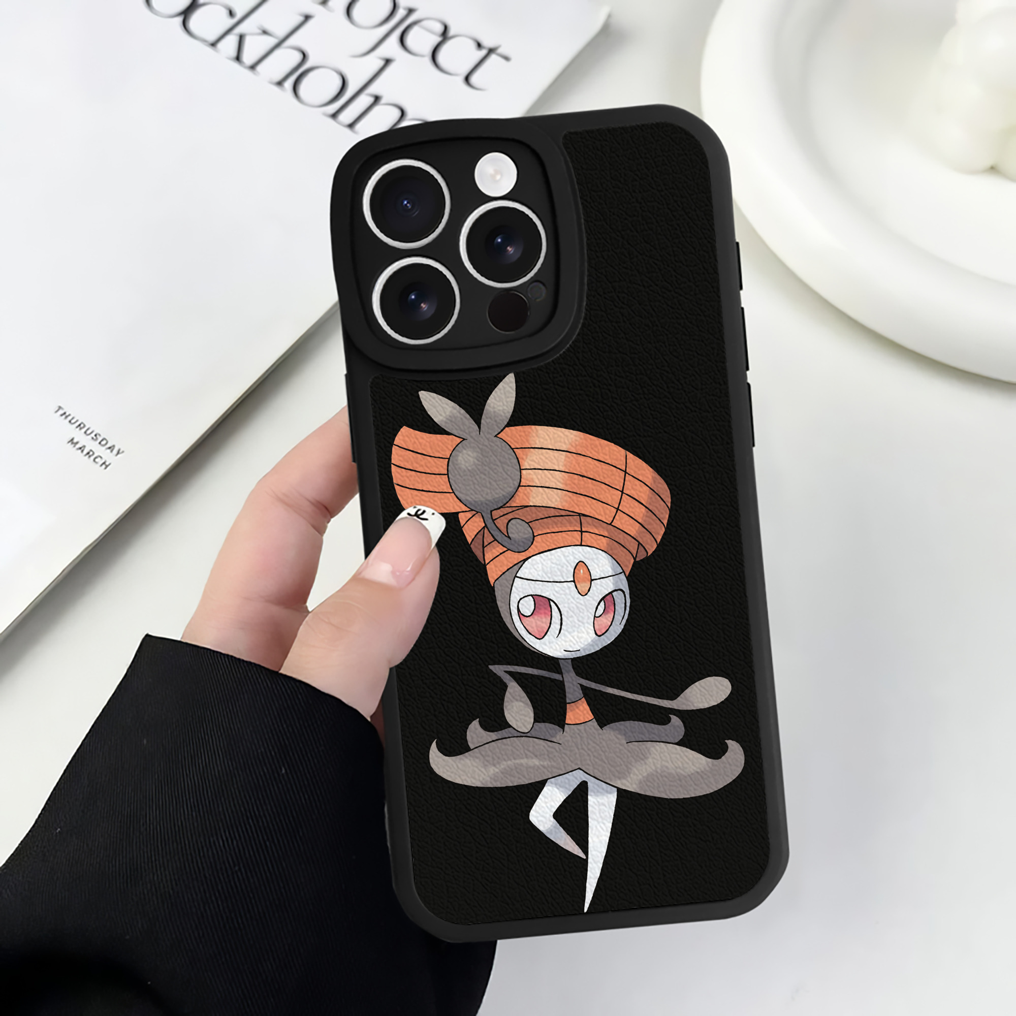 （画像用） ポケットモンスター Pokémon 【iPhone 16シリーズ対応】シリコンスマホケース（レザー調） 材質：シリコン